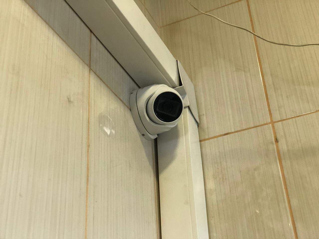 камера видеонаблюдения купольная с микрофоном HiWatch DS-T203A