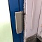 Дверь с двумя магнитными замками по карточкам