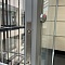 Соленоидный электромеханический замок на стеклянную дверь