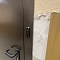 Электромагнитный замок на металлическую дверь